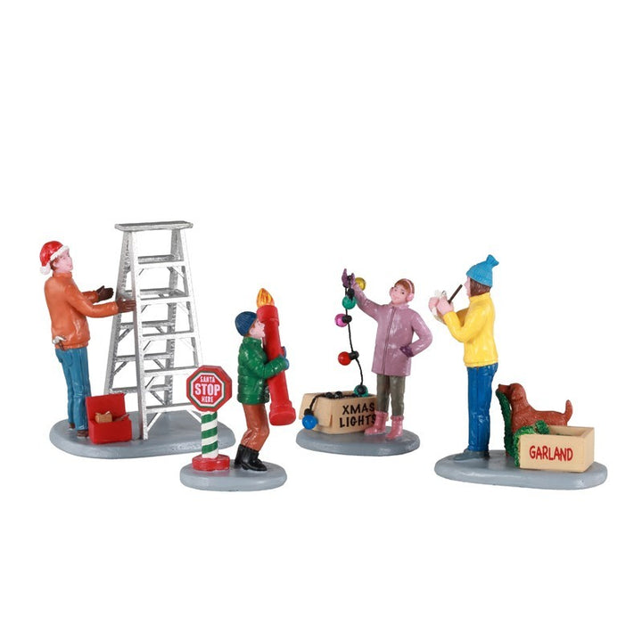 Preparazioni decorazioni in famiglia - Lemax